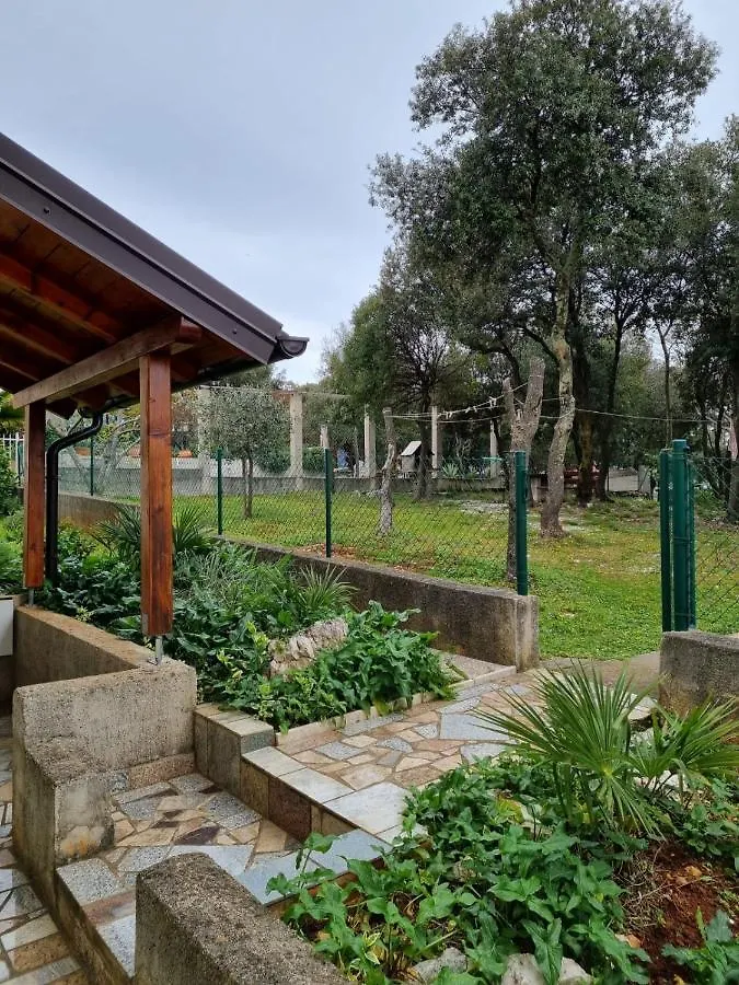 Gabi Home ורסאר דירה